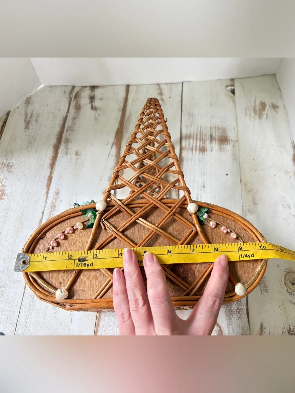 1950s wicker picnic basket purse floral seashells cottage coastal chic rare bag